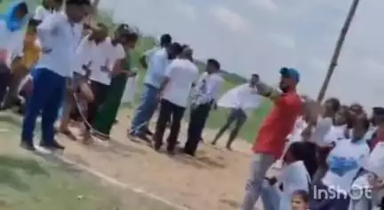 वारिसलीगंज: वारिसलीगंज के माफीगढ़ खेल मैदान में प्रखंड स्तरीय मशाल प्रतियोगिता का आयोजन, 19 संकुलों के 300 बच्चों ने लिया भाग