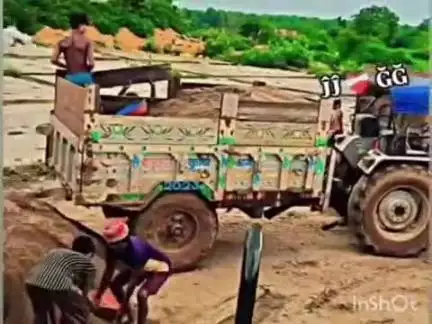 देवास नगर: रेत माफिया रील बनाकर प्रशासन की कार्रवाई पर उठा रहे सवाल, सरेआम बना रहे अवैध रेत मंडी