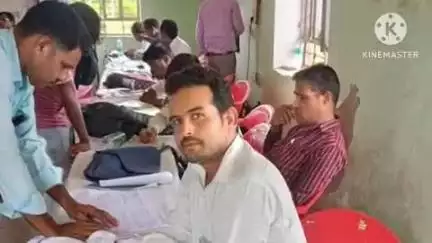 करौली: कटारा अजीज में आयोजित शिविर में बटवारा कर परिवादी को राहत प्रदान की गई