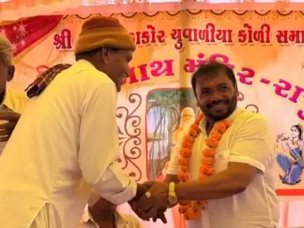 રાજુલા: રાજુલામાં આવેલ ચુવાડિયા કોળી જ્ઞાતિની વાડી ખાતે સંત વેલનાથ બાપુ મંદિરનો બીજો પાટોત્સવ ઉજવાયો
