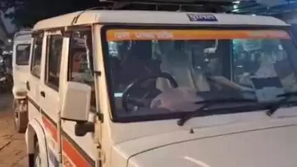 बहराइच: शिव नगर तिराहा के पास तेज रफ्तार कार की ठोकर से घायल युवक के मामले में थाना दरगाह पुलिस ने दर्ज किया मुकदमा