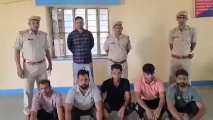 हिण्डौन: कोतवाली पुलिस ने मदनपुर के जंगलों से जानलेवा हमला करने वाले 5 आरोपियों को किया गिरफ्तार