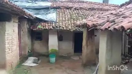 चन्द्रपुरा: लगातार बारिश से खलचो निवासी व्यक्ति का घर धंसा