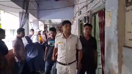 সন্দেশখালি ১: ঘোষপুরে নাবালিকা খুনের আট মাস পর ওই এলাকা থেকেই গ্রেপ্তার ২, তাদের পাঠানো হয় বসিরহাট আদালতে