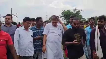 ফরিদপুর দুর্গাপুর: দুর্গাপুর ফরিদপুর ব্লকে একগুচ্ছ উন্নয়নমূলক কাজের উদ্বোধন করলেন বিধায়ক নরেন্দ্রনাথ চক্রবর্তী