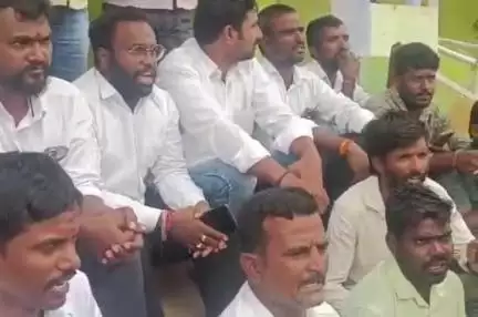 హవేలీ ఘన్​పూర్: బూరుగుపల్లి పి ఈ టి నరేందర్ నాయక్ విధుల్లో నుంచి తొలగించాలి ;
బిజెపి జిల్లా ప్రధాన కార్యదర్శి MILNరెడ్డి