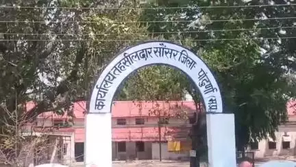 सौसर: सौसर में 40 गांवों का ड्रोन सर्वे अधूरा, कलेक्टर ने राजस्व अधिकारियों को जुलाई तक काम पूरा करने के निर्देश दिए