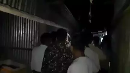 মাথাভাঙা ২: ধূলিয়ারডাঙ্গা সংলগ্ন এলাকায় এক দোকানে চুরির ঘটনায় চাঞ্চল্য