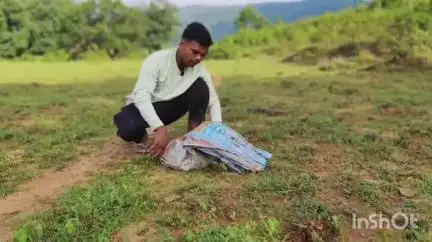 उदयपुर धरमजयगढ़: कापू के एक घर में दिखा विशाल अजगर, वन परिक्षेत्र की टीम ने रेस्क्यू कर सुरक्षित जंगल में छोड़ा