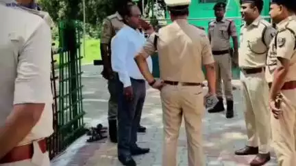 औरंगाबाद: मगध के पुलिस महानिरीक्षक ने औरंगाबाद पहुंचकर विधि व्यवस्था का लिया जायजा