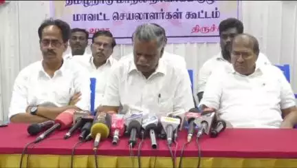 திருச்சி: பாஜகவிடமிருந்தும் தன்னை காத்துக் கொள்ளவே எடப்பாடி பழனிச்சாமி சுற்றுப்பயணம் - சத்திரம் பேருந்து நிலையம் அருகே முத்தரசன் பேட்டி