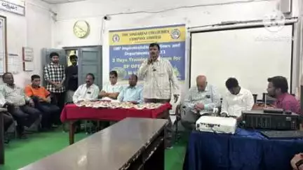 కొత్తగూడెం: సింగరేణి కొత్తగూడెం ఏరియాలో ఈపి ఆపరేటర్,మోటార్ వెహికల్ డ్రైవర్లకు భద్రతపై అవగాహన సదస్సు