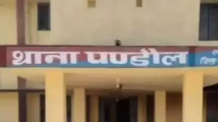 पंडौल: बटलोहिया निवासी महिला ने पति से मारपीट के मामले में पांच लोगों के खिलाफ पंडौल थाने में एफआईआर दर्ज कराई