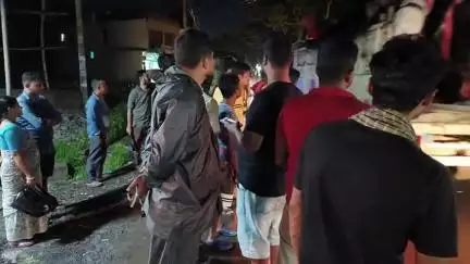 বারাসাত ১: পুকুরে ডুবে দুই কিশোরীর মৃত্যু, দত্তপুকুরে শোকের ছায়া