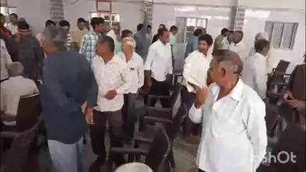 કેશોદ: કેશોદના અજાબ ગામે અજાબ જિલ્લા પંચાયત સીટ ઉપર ભાજપના સંગઠનની બેઠક મળી