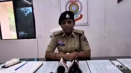 धमधा: खुर्सीपार स्थित ITI के ट्रेनिंग अफसर का मोबाइल नंबर एवं व्हाट्सएप हैक कर अज्ञात व्यक्ति ने अश्लील वीडियो पोस्ट किया