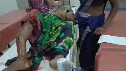 फुल्लीडूमर: दसुआ पुल के पास टोटो की टक्कर से एक महिला जख्मी, सदर अस्पताल बांका में भर्ती