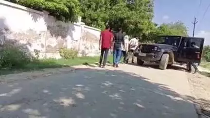 फतेहपुर: औगासी गांव के पुल के समीप तेज रफ्तार ट्रक की टक्कर से बाइक सवार युवक की हुई मौत, परिजनों में मचा कोहराम