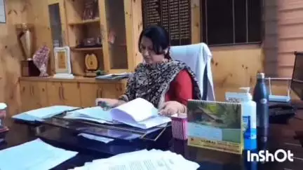 सरकाघाट: सरकाघाट में 1 सड़क और 22 बिजली की लाइनें अवरुद्ध