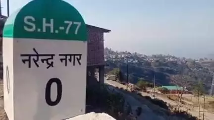 नरेन्द्रनगर: ऑपरेशन लगाम के तहत नरेंद्र नगर में पुलिस ने टिंटेड ग्लास वाली स्कॉर्पियो गाड़ी का किया चालान, उतारी फिल्म