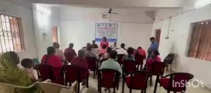 ଫୁଲବାଣୀ ସହର: ପାଵୁରିଆ ଠାରେ ଦୁଇ ଦିନିଆ ଅଣ ଆବାସିକ ତାଲିମ ଗୋଷ୍ଠି ସମ୍ବଳ ବ୍ୟକ୍ତି ଏବଂ ଅଗ୍ରଣ ଛାଷୀ ମାନଙ୍କୁ ନେଇ କର୍ମଶାଳା ଉଦଯାପିତ
