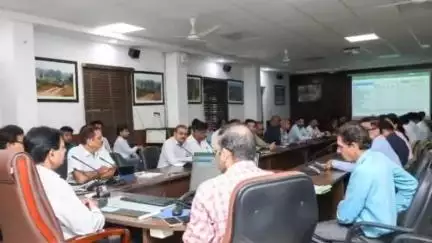 पन्ना: शालाओं के मरम्मत कार्यों पर व्यय राशि का विवरण प्रस्तुत करने के लिए कलेक्टर पन्ना ने टीएल बैठक में दिए निर्देश