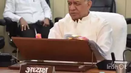 तुलसीपुर: विधायक तुलसीपुर कैलाश नाथ शुक्ला ने लखनऊ में संसदीय अनुसरण समिति की बैठक में लिया भाग