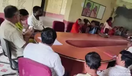 मधुपुर: जमनी पंचायत में धरती आबा जनजातीय ग्राम उत्कर्ष अभियान का आयोजन