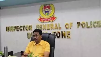दुमका: श्रावणी मेला: देवघर और बासुकिनाथ के बीच ट्रैफिक वन-वे रहेगा, IG ने समाहरणालय में दी जानकारी