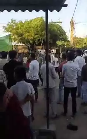 अरियरी: अरियरी में मोहर्रम के ताजिया जुलूस में दिखा विदेशी झंडा, प्रशासन जांच में जुटा