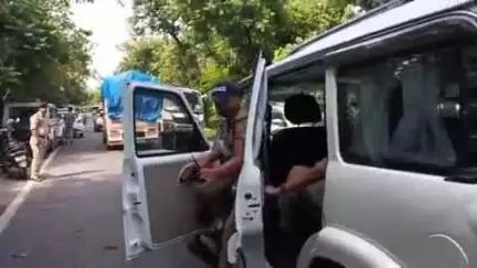 रुद्रपुर: पंतनगर के टांडा जंगल में सड़क के किनारे मिला युवक का शव, पुलिस ने कब्जे में लेकर पोस्टमार्टम हाउस में रखवाया