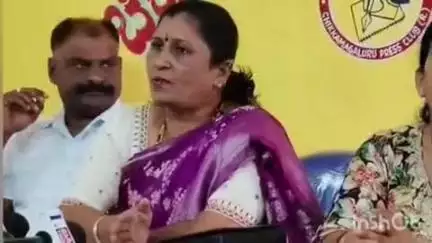 ಚಿಕ್ಕಮಗಳೂರು: ನಗರಸಭೆ ಮಾಜಿ ಅಧ್ಯಕ್ಷರಿಬ್ಬರ ಟಾಕ್ ಫೈಟ್.! ವರಸಿದ್ದಿ ವಿರುದ್ಧ ಸಿಡಿದ ಸುಜಾತಾ..!