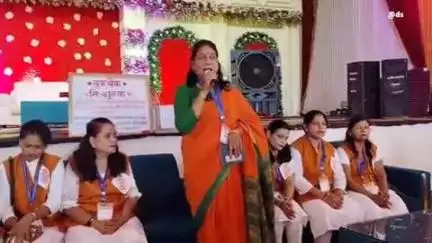 करेरा: दिनारा में गरीब बच्चों के लिए श्री सनातन एकता मिशन ट्रस्ट द्वारा मुफ्त बुक बैंक कार्यक्रम आयोजित