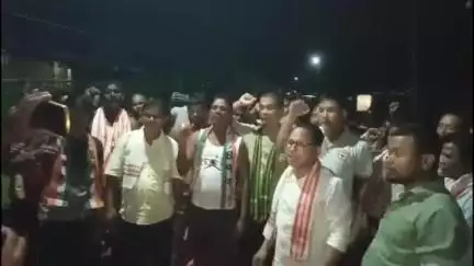 ওদালগুৰি: সুনাজুলি প্ৰাইমাৰীৰ অন্তৰ্গত হাতীমাৰা বেলতলা ছোবাত বি পি এফ দলত দুই শতাধিক সমৰ্থকৰ যোগদান