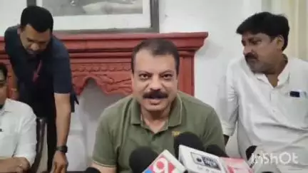 गुना नगर: गुना पहुंचे नेता प्रतिपक्ष उमंग सिंगार ने कहा, क्या महाराज इतने कमजोर हैं कि गुना को मेडिकल कॉलेज नहीं दिला पाए?