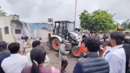 दिल्ली गेट ते हर्सूल टी पॉइंट पर्यंत 245 अतिक्रमण काढली, उद्या हर्सूल टी पॉइंट ते सिडको बस स्थानक पर्यंत कारवाई करणार