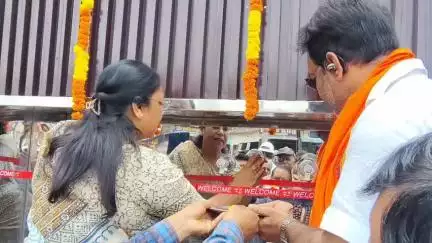 शाहजहांपुर: शाहजहांपुर में महापौर अर्चना वर्मा ने दो शुद्ध पेयजल इकाइयों का शुभारंभ किया, स्वच्छता और जल संरक्षण पर दिया जोर