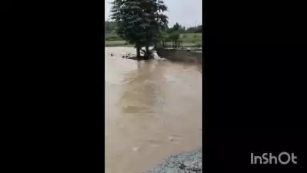 बिछिया: भारी बारिश से कापानाला टूटा, लोगों का यातायात बाधित