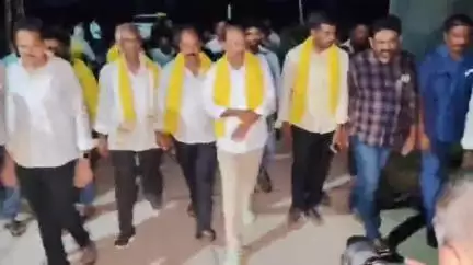 సంతనూతలపాడు: బూరేపల్లి గ్రామ ఎస్సీ కాలనీలో పర్యటించిన సంతనూతలపాడు నియోజకవర్గ శాసనసభ్యులు బిఎన్ విజయకుమార్