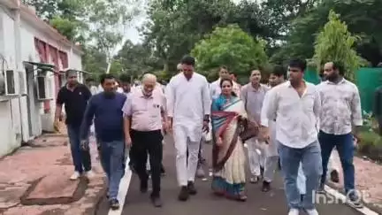 गुना नगर: गुना पहुंचे पूर्व कृषि मंत्री और कसरावद विधायक सचिन यादव, सर्किट हाउस में कांग्रेस नेताओं से की मुलाकात