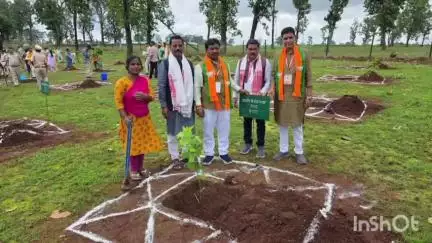 तोकापाल: मैनपाट में आयोजित बीजेपी सांसद और विधायकों की तीन दिवसीय कार्यशाला में शामिल हुए चित्रकोट विधायक विनायक गोयल
