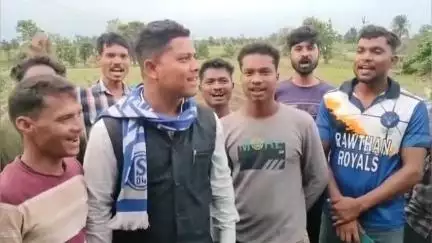 धनोरा: धनोरा क्षेत्र में तीन दिनों से हो रही बारिश से फसल बर्बाद, जनपद सदस्य ने तहसीलदार से लगाई गुहार
