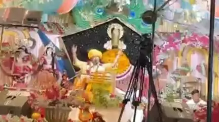 धनौरा: गजरौला के मोहल्ला टीचर्स कॉलोनी में चल रही श्रीमद् भागवत कथा, सुनने के लिए भक्तों की भीड़ उमड़ी