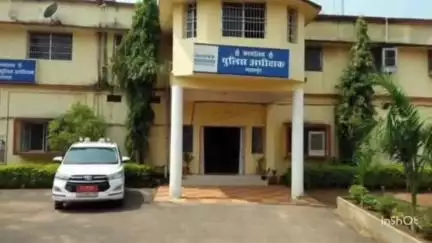 महासमुंद: पुलिस ने स्कूटी में अवैध शराब परिवहन करने वाले एक आरोपी को किया गिरफ्तार, 24 पाव अवैध शराब हुई ज़ब्त