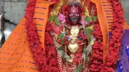 উদয়পুর: সতী পীঠ মাতা ত্রিপুরা সুন্দরী মন্দিরে পূজো দিলেন বিধায়ক অভিষেক দেবরায় রাজ্যবাসী ও বিধানসভা এলাকার মানুষের মঙ্গল কামনায়