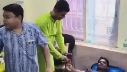 দাসপুর ১: দাসপুর ২ ব্লকে রক্তদান শিবিরে ব্যাপক সাড়া, ১৩০ জন রক্তদানের নজির