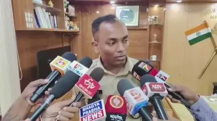 ଛତ୍ରପୁର: ଗୋଳନ୍ଥରା ଥାନା ଅନ୍ତର୍ଗତ ସିଙ୍ଗବାଡ଼ି ଗାଁରେ ବିଭତ୍ସ ହତ୍ୟା ଘଟଣା, ନିଜ କାର୍ଯ୍ୟାଳୟରେ ପ୍ରତିକ୍ରିୟା ରଖିଲେ ବ୍ରହ୍ମପୁର ଏସପି