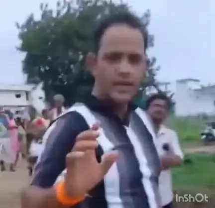 कळमेश्वर: jansamsya#कळमेश्वर शहरात पांदण रस्त्याजवळ असलेल्या नाली मुळे नागरिक त्रस्त