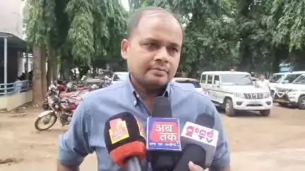 ରାୟଗଡା: ରାୟଗଡା ସର୍କିଟ ହାଉସର ପରିଚାଳନା ଦାୟିତ୍ୱ ନେବା ପରେ ଟଙ୍କାନ ମିଳିବା ନେଇ ଜିଲ୍ଲାପାଳଙ୍କୁ ଅଭିଯୋଗ ପରେ ଉପଜିଲ୍ଲାପାଳ ଙ୍କ ପ୍ରତିକ୍ରିୟା