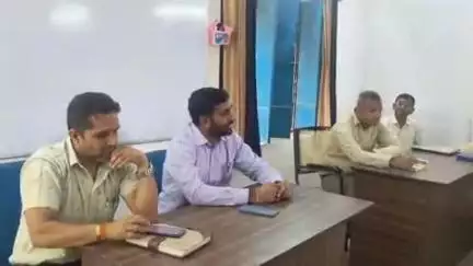 सीमलवाड़ा: सीमलवाड़ा में पंचायत प्राथमिक शिक्षा अधिकारियों की कार्यशाला हुई आयोजित, एसडीएम ने किया मार्गदर्शन